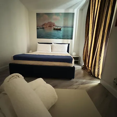 Apartment Caminneci Palace &