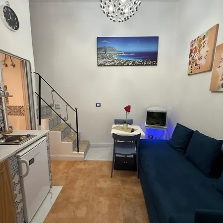 Apartment Caminneci Palace &