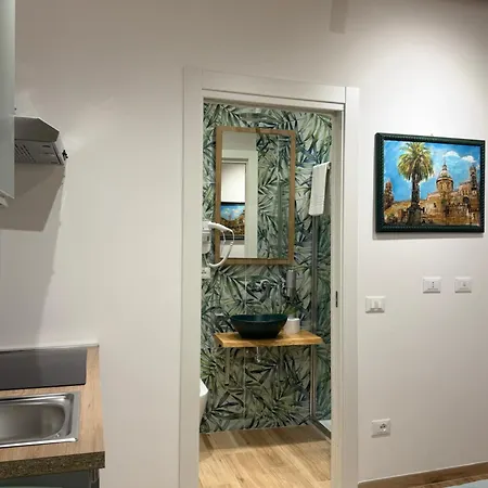 Caminneci Palace Apartment Palermo